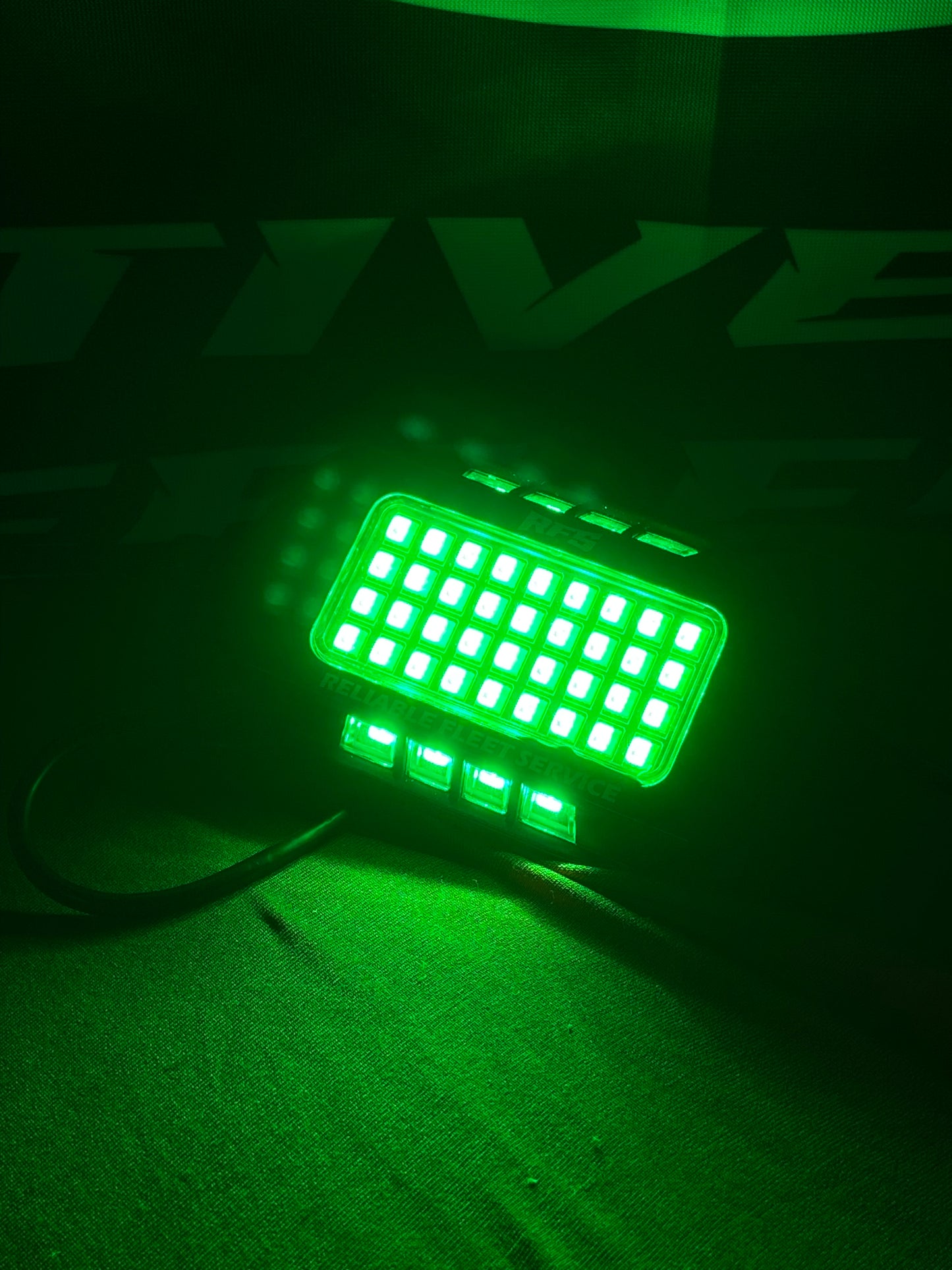 44 LED RGBW Rock Light