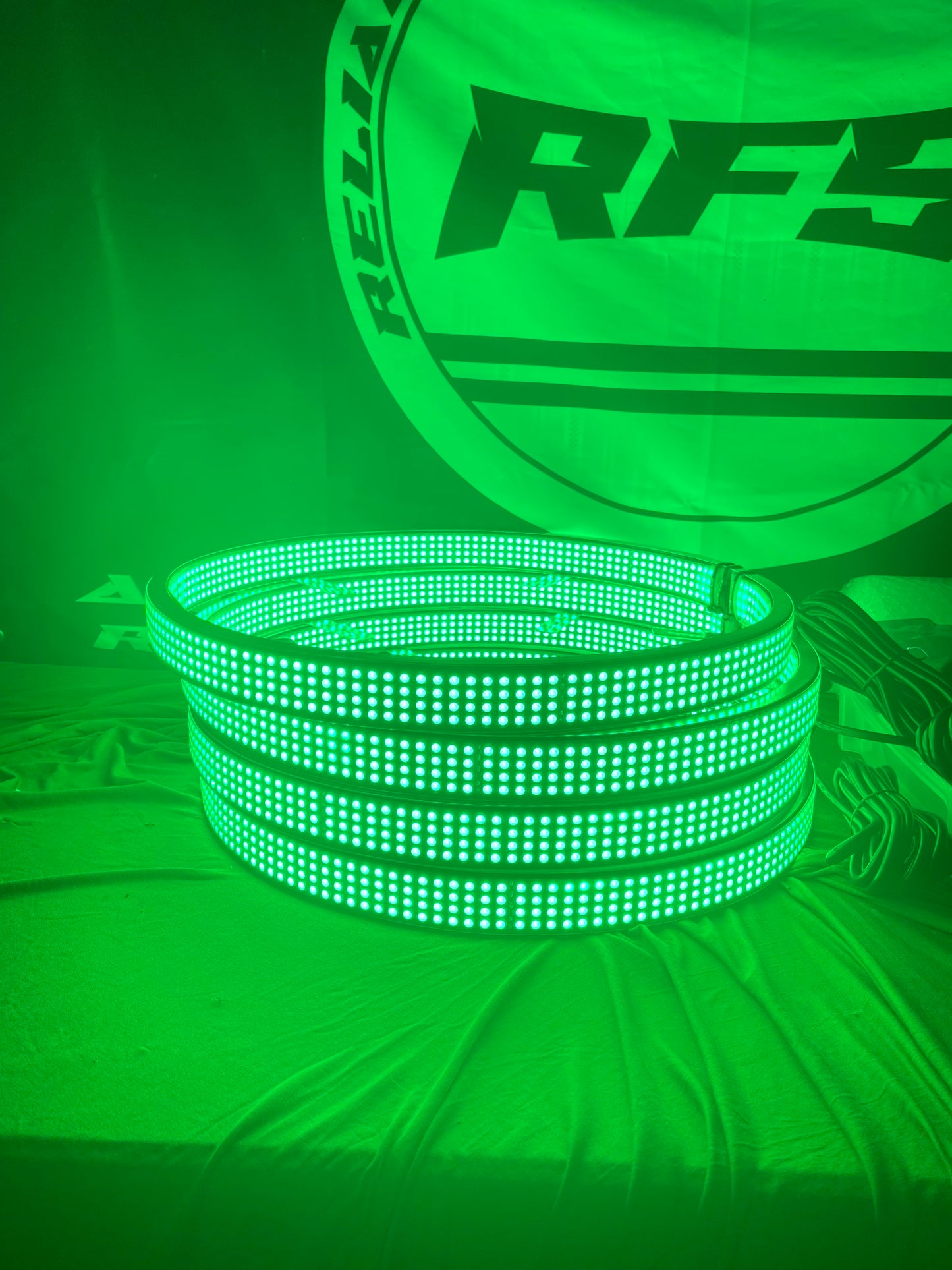 8 Row Extreme Intensity RGB+W Wheel Lights