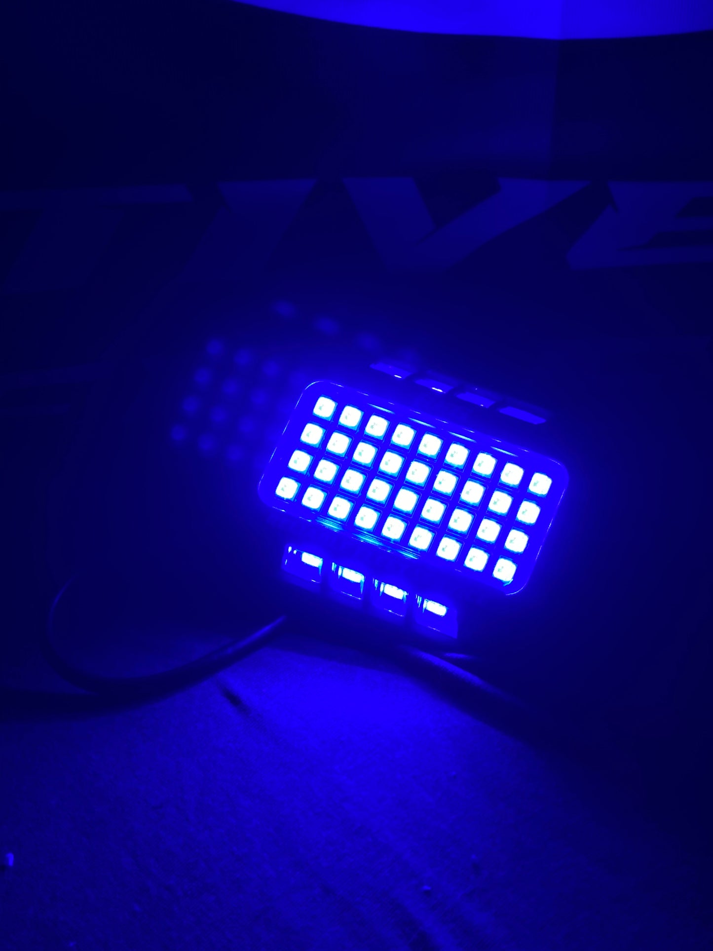 44 LED RGBW Rock Light